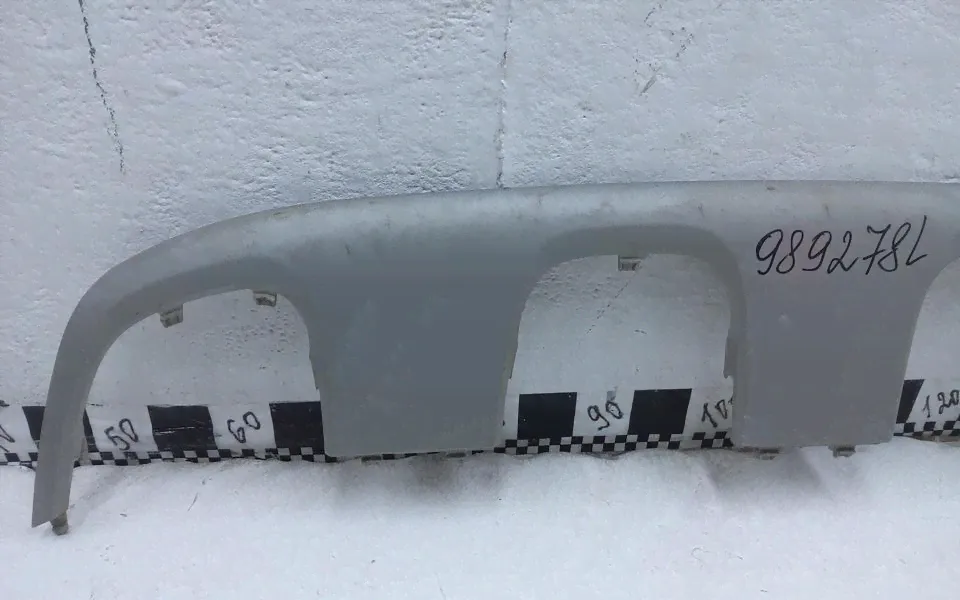 Накладка переднего бампера Volkswagen Taos-0