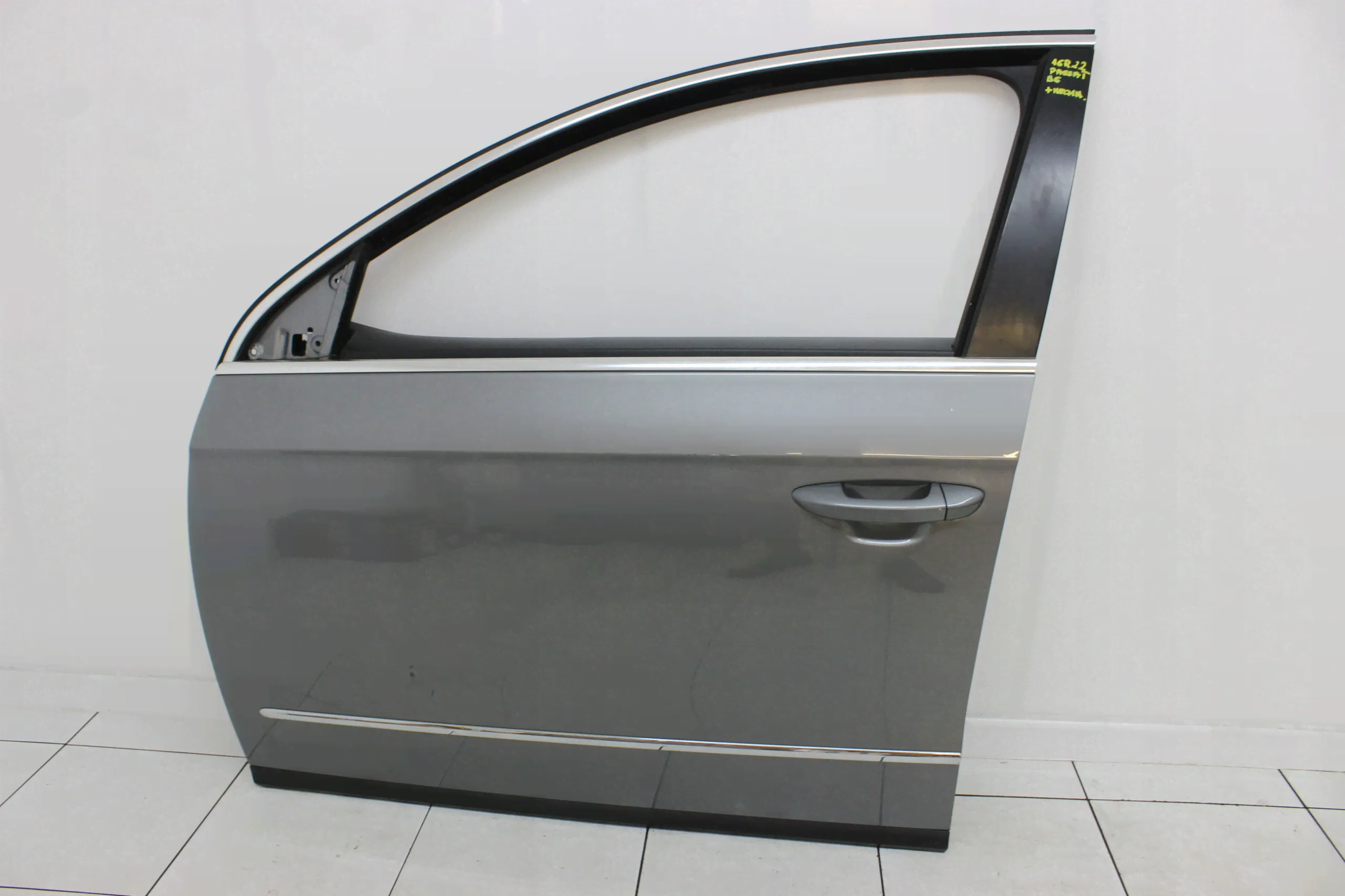 Дверь передняя левая Volkswagen Passat B6 (2005-2010), 8908630
