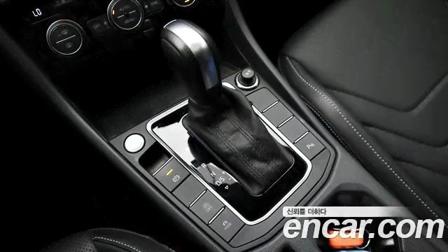 Volkswagen 7th Generation of Jetta, 2020-4
