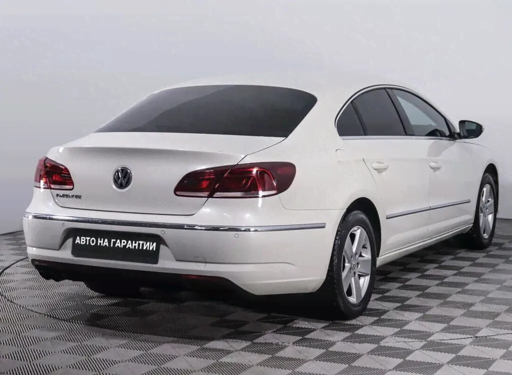 Volkswagen Passat CC I Рестайлинг-1