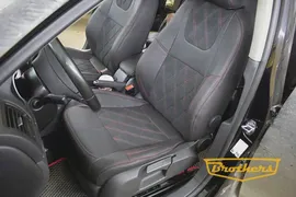 Чехлы на Volkswagen Jetta 5, серии "Alcantara" с ромбами - красная строчка