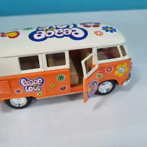 Kinsmart. Модель арт.КТ5377/4 "Volkswagen Classical bus 1962" 1:32 (желтый) инерц.-0