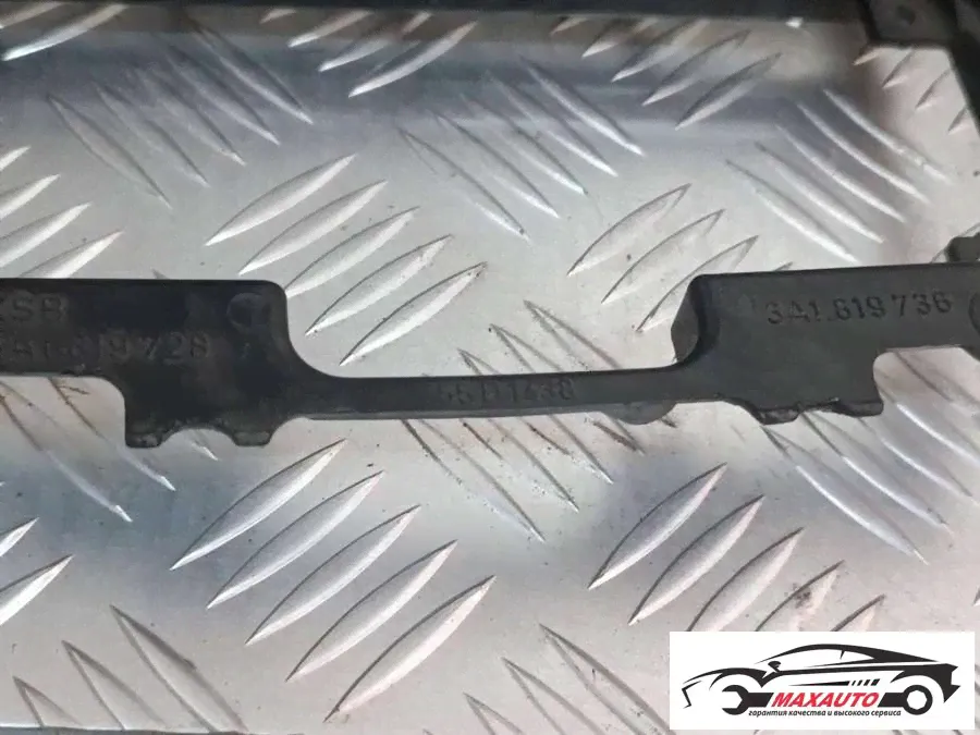 Рамка под магнитолу Volkswagen Passat B4 1993-1997 1994г. (артикул М59-35961)-0