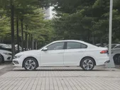 Оптовая продажа экспорт VW Bora Автомобиль Малый транспорт Газовое топливо Энергия Автомобиль Вторичные кожаные чехлы для сидений Декорация автомобилей Volkswagen