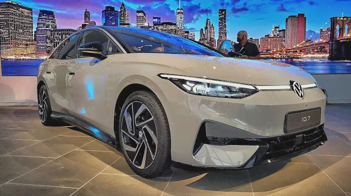 2024 VW ID.7 с запасом хода 700 км. Обзор характеристик электрокара.
