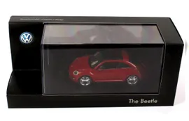 VOLKSWAGEN Beetle, red