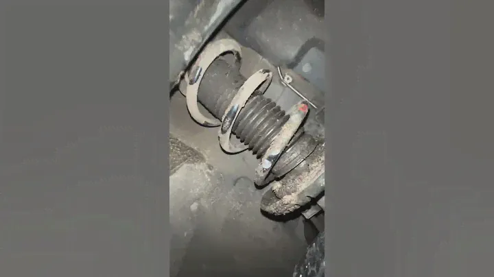 Suspension failure!!! Uh ohhhh customer states knocking noise!! Vw polo GTI - #automotive