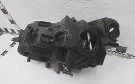 Фара передняя правая Volkswagen Taos LED