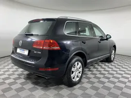 VOLKSWAGEN Touareg 3, 2012