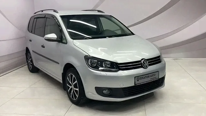 Volkswagen Touran 2012 года