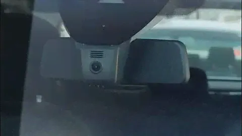 Volkswagen Tiguan - Установка видеорегистратора