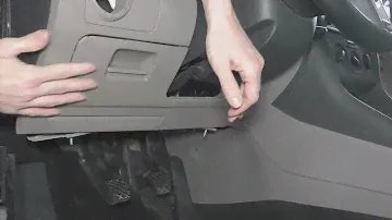 Driver's GloveBox REMOVAL VW Golf 6