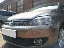 Защита радиатора (решетка) с черной сеткой для Volkswagen Golf Plus 2009-