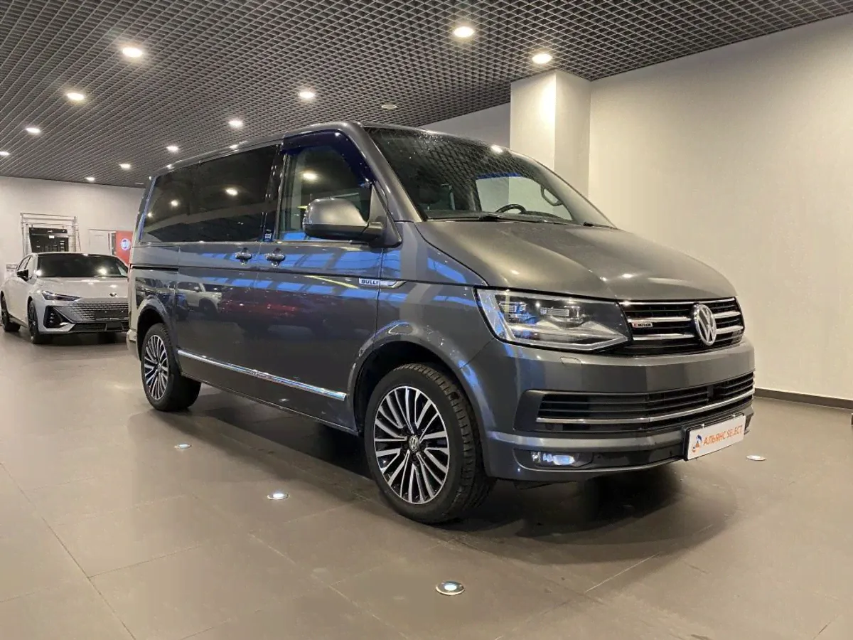 Volkswagen Multivan, 2018 год-0