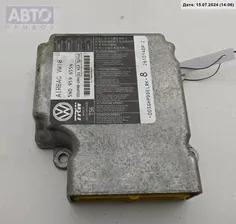 Блок управления Airbag Volkswagen Passat B7