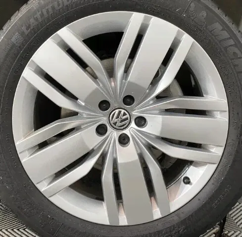 Volkswagen Teramont (R20) - 3QF601025K-0