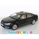 1/18 Volkswagen Passat 2011