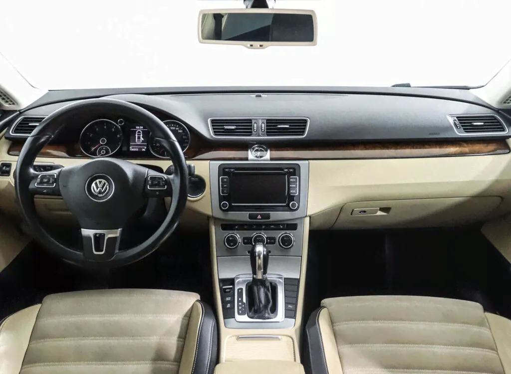 Volkswagen Passat CC I Рестайлинг