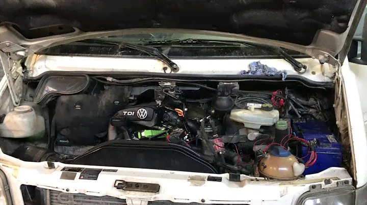часть 2 Фольксваген LT35 2.5 tdi снимаем тнвд