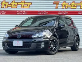 Volkswagen Golf 2010 for sale - USD $6,891