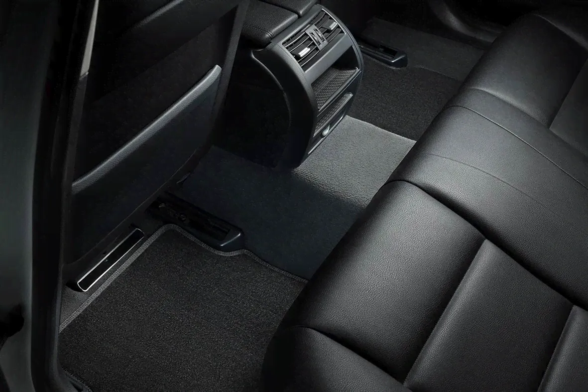Коврики в салон ворсовые для Volkswagen Jetta 2010-2014-0