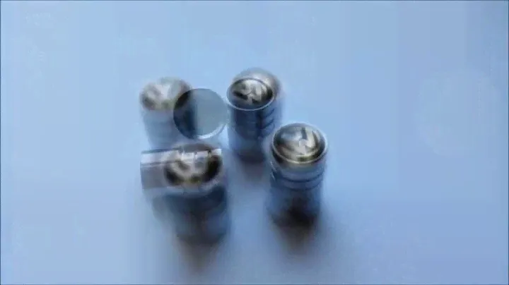 Колпачки на нипели VW