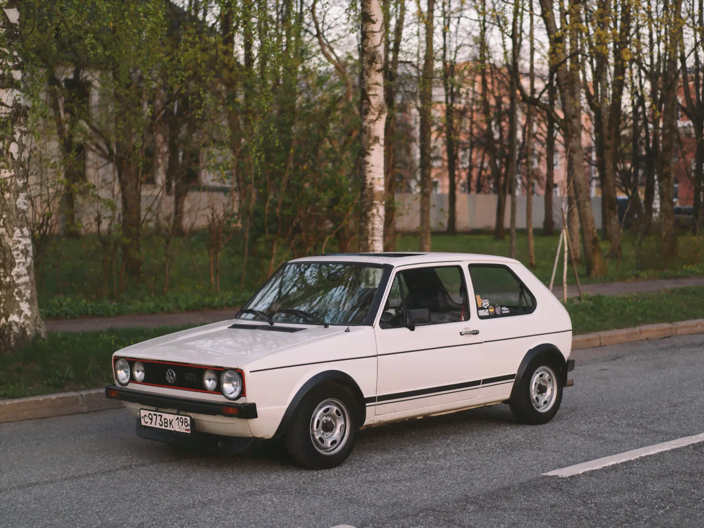 Volkswagen Golf GTI-0