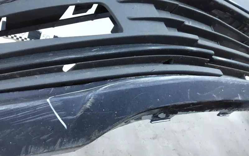 Бампер передний Volkswagen Polo 5 Sedan Restail