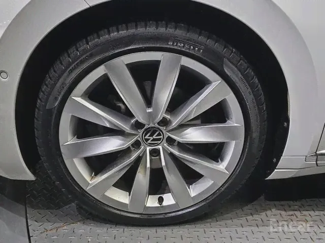 Volkswagen ARTEON 2021 года-2