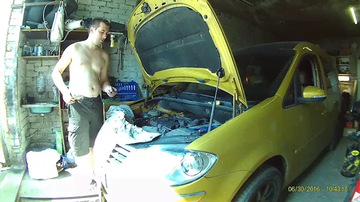 Замена масла двигателя на примере VW CADDY 2.0SDI