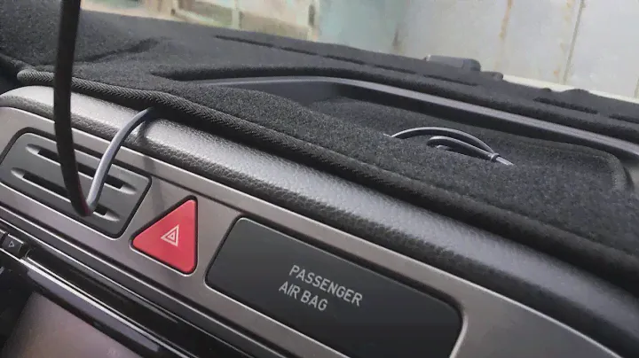 Накидка на панель Volkswagen Tiguan. Заказ на kovrik30.ru