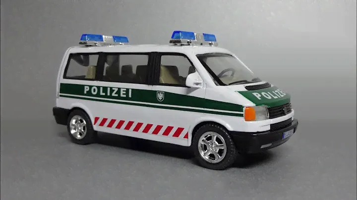 Volkswagen Transporter || Hongwell Cararama || Масштабные модели автомобилей 1:43