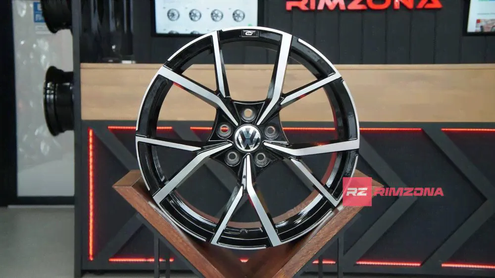 Литой диск В стиле Volkswagen R-line R18 7.5J 5x112 ET38 dia 57.1 MB-1