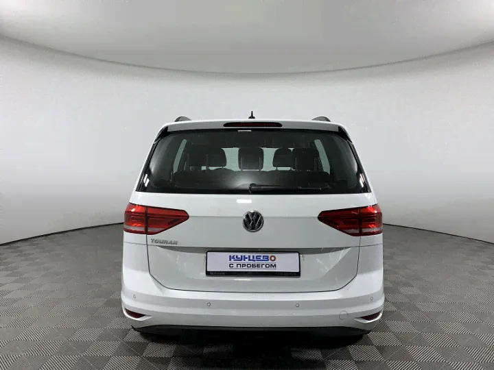 VOLKSWAGEN Touran 1.6, 2018-1