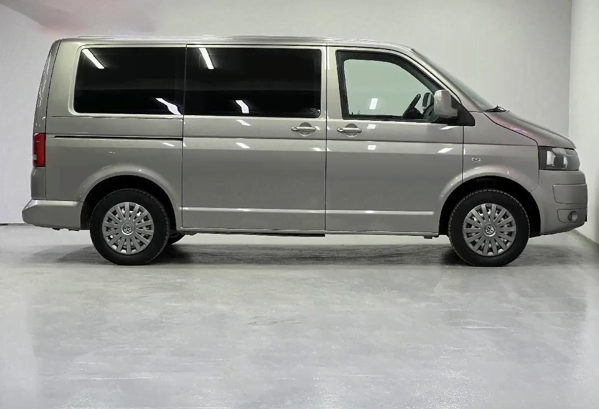 Volkswagen Caravelle Long T5 Рестайлинг, 2.0 Дизель, 2013 г.-3