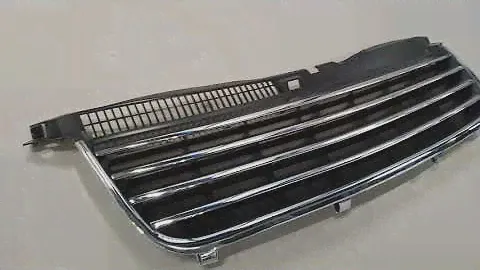 Решётка радиатора VOLKSWAGEN Passat B5+ 3BG (00-05), черная с хромированными жалюзями