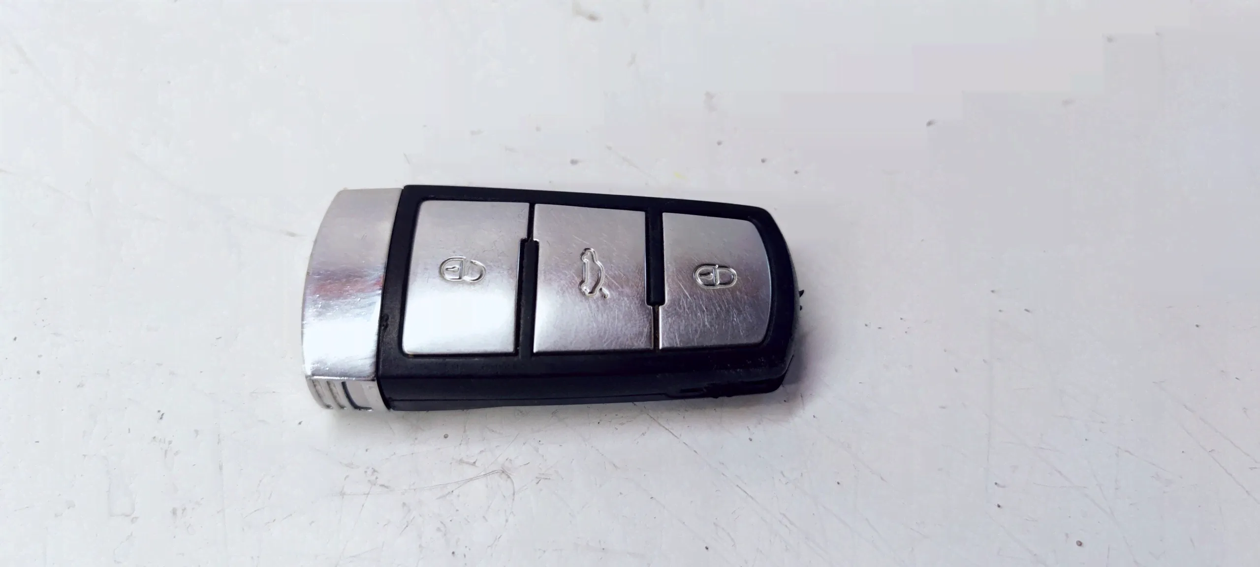 Брелок VOLKSWAGEN PASSAT B6 3C0-0