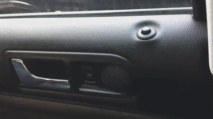 Volkswagen Passat b5. Не открывается задняя дверь(