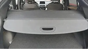 Vw Passat / Golf platz für kofferraum abdeckung im auto / Urdu / Hindi