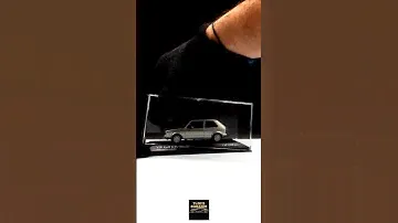 1983 Volkswagen Golf GTI 'Pirelli' - Minichamps 1/43