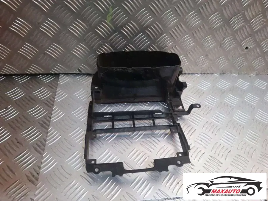 Рамка под магнитолу Volkswagen Passat B4 1993-1997 1994г. (артикул М59-35961)-1