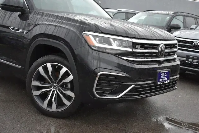 Volkswagen Atlas 3.6L SEL Premium R-Line-4
