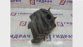 Коллектор впускной Volkswagen Polo Sedan (Mk5) 036129709KA.