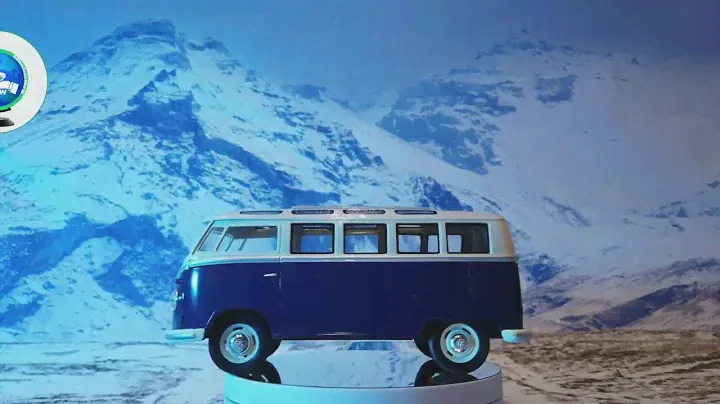 Volkswagen Classical Bus 1/24 Kinsmart