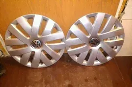 Колпаки 15 R на Volkswagen Polo Sedan