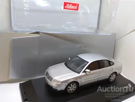 868 Volkswagen VW Passat V6 B5 Typ 3BG GP 2000 1:43 OVP Schuco
