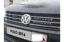 Решетка радиатора Volkswagen Polo 5 рестайлинг верхняя
