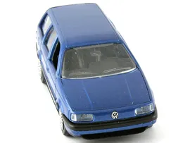 Масштабная модель Volkswagen Passat Variant B3 синий мет лучшая цена!
