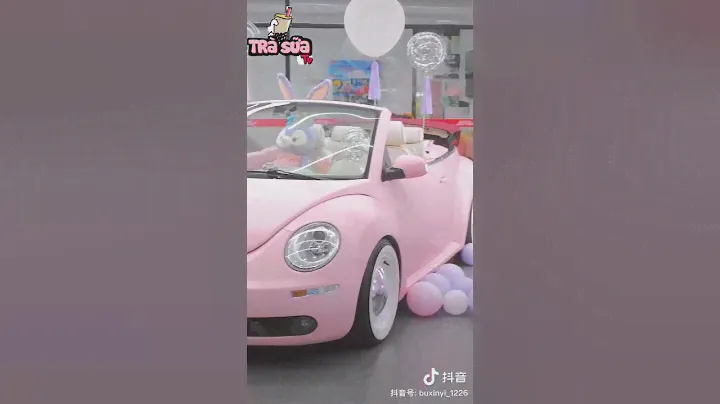 Pink Volkswagen Beetle