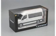 VOLKSWAGEN Crafter Bus, white